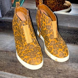 Cheetah shoes